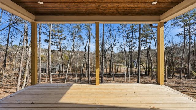 12612 Emerald Bay Drive, Soddy Daisy, TN 37379