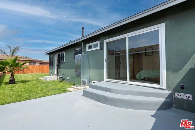 401 S Amantha Avenue, Compton, CA 90220