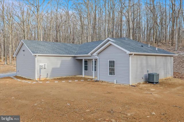 9866 BACK CREEK VALLEY RD, Hedgesville, WV 25427