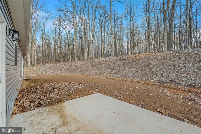 9866 BACK CREEK VALLEY RD, Hedgesville, WV 25427