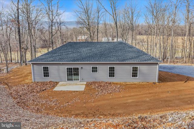 9866 BACK CREEK VALLEY RD, Hedgesville, WV 25427