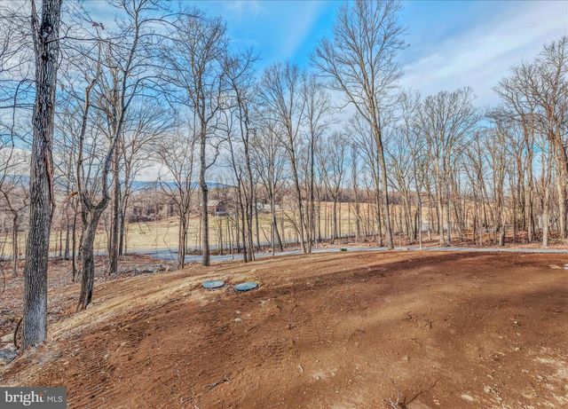 9866 BACK CREEK VALLEY RD, Hedgesville, WV 25427