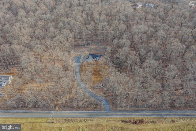 9866 BACK CREEK VALLEY RD, Hedgesville, WV 25427