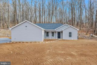9866 BACK CREEK VALLEY RD, Hedgesville, WV 25427