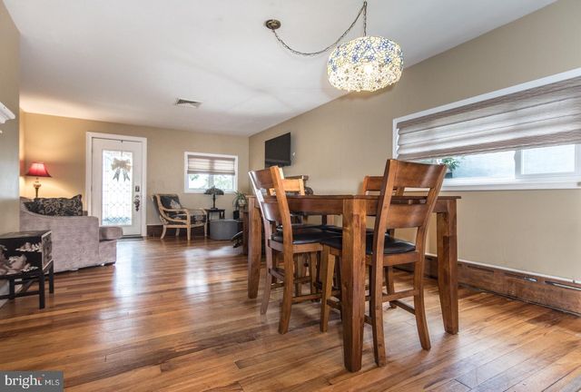555 SAN DIEGO AVE, Jenkintown, PA 19046
