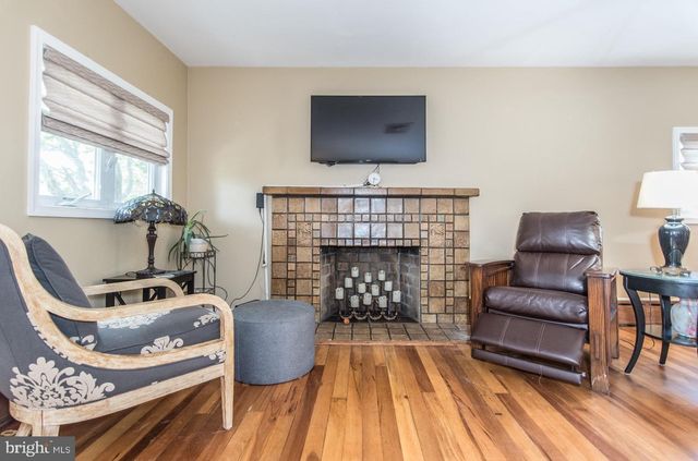 555 SAN DIEGO AVE, Jenkintown, PA 19046