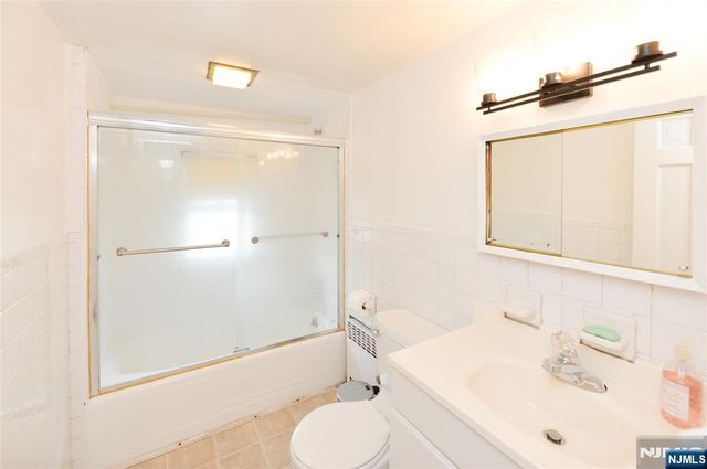 1556 Wyndmoor Avenue, Hillside, NJ 07205