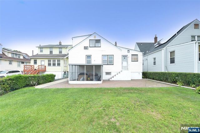 1556 Wyndmoor Avenue, Hillside, NJ 07205