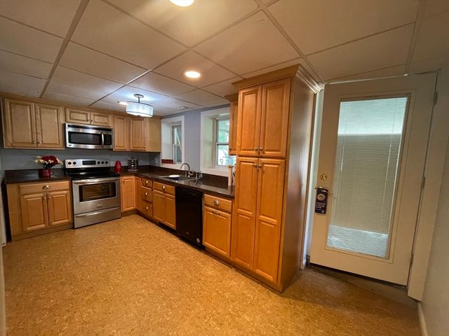 55 Barbara Ave, Auburn, MA 01501