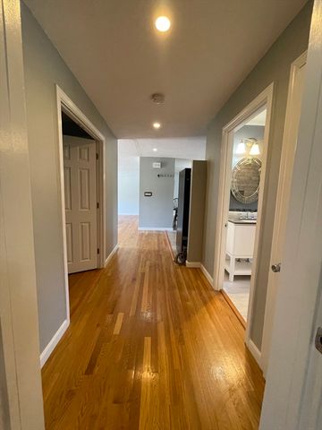 55 Barbara Ave, Auburn, MA 01501