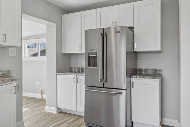 7705 Columbia Drive, Bridgeview, IL 60455