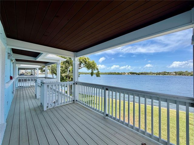 5117 SALMON DRIVE SE D, St Petersburg, FL 33705