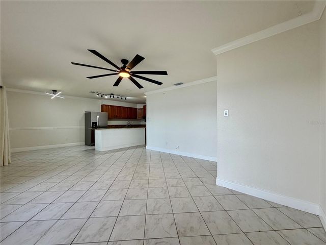 5117 SALMON DRIVE SE D, St Petersburg, FL 33705