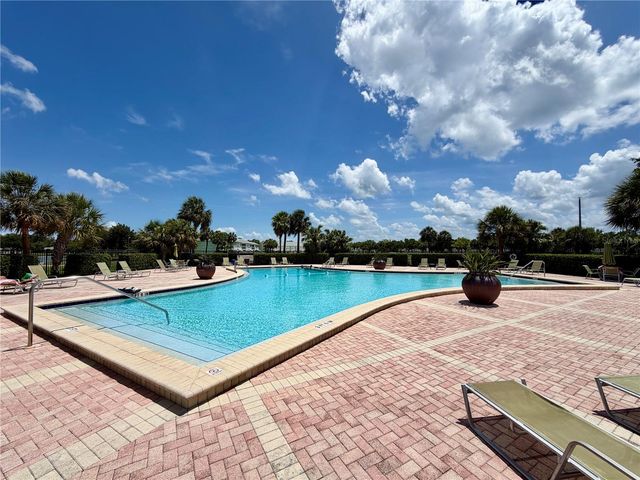 5117 SALMON DRIVE SE D, St Petersburg, FL 33705
