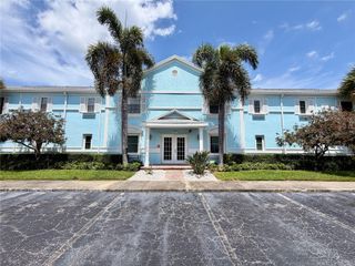 5117 SALMON DRIVE SE D, St Petersburg, FL 33705