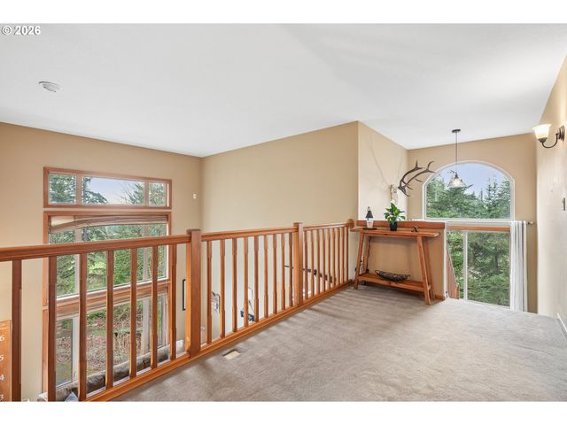 16490 S BRADLEY Rd, Oregon City, OR 97045