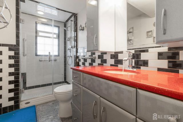 55 Sullivan Way, East Brunswick, NJ 08816