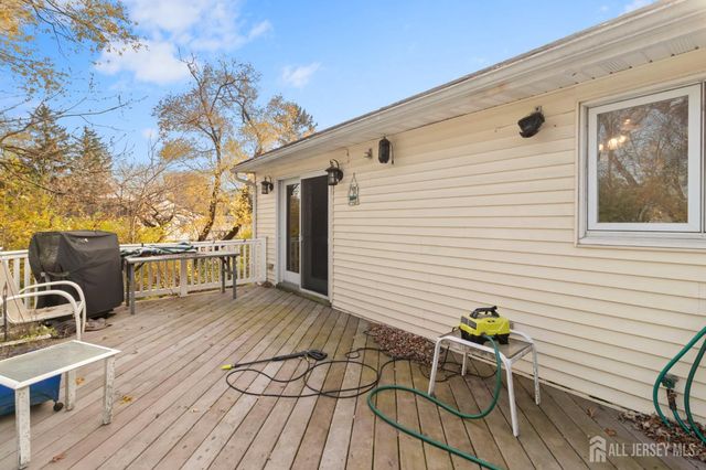 55 Sullivan Way, East Brunswick, NJ 08816