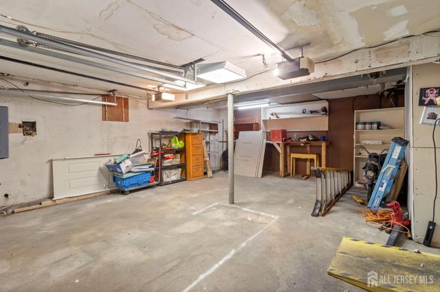 55 Sullivan Way, East Brunswick, NJ 08816