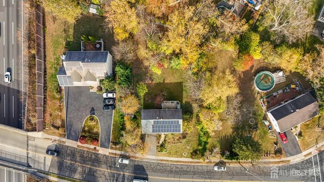 55 Sullivan Way, East Brunswick, NJ 08816