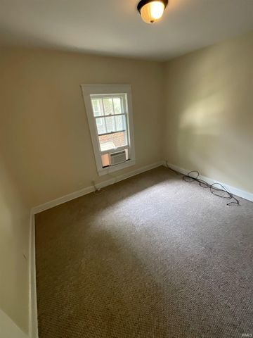 223 E 8Th Street, Bloomington, IN 47408