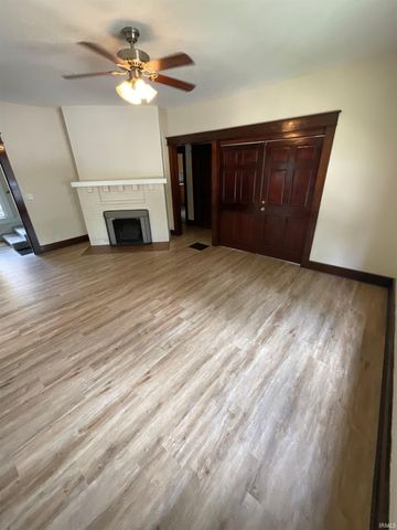 223 E 8Th Street, Bloomington, IN 47408