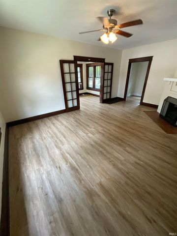 223 E 8Th Street, Bloomington, IN 47408