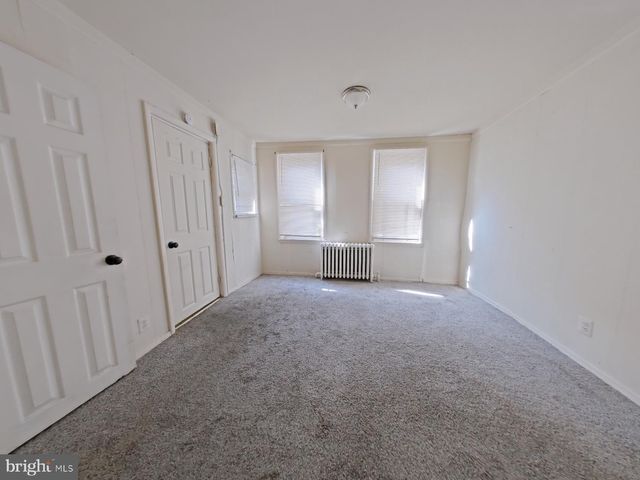 1516 ARROTT ST, Philadelphia, PA 19124