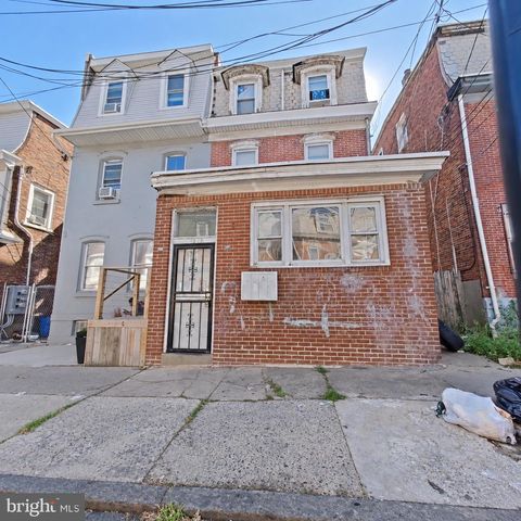 1516 ARROTT ST, Philadelphia, PA 19124