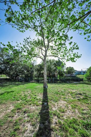 3011 SHADOW OAKS DRIVE, Holiday, FL 34690