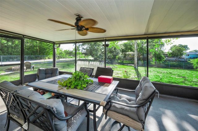 3011 SHADOW OAKS DRIVE, Holiday, FL 34690