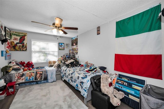 3011 SHADOW OAKS DRIVE, Holiday, FL 34690