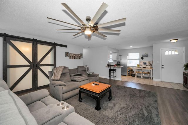 3011 SHADOW OAKS DRIVE, Holiday, FL 34690