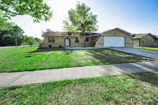 3011 SHADOW OAKS DRIVE, Holiday, FL 34690