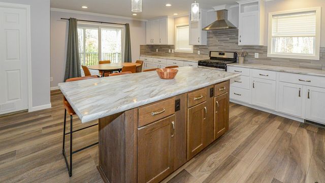 1440 East Conway Road, Conway, NH 03813