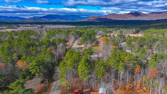 1440 East Conway Road, Conway, NH 03813