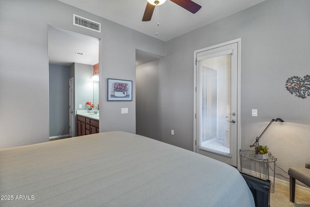 3330 S GILBERT Road 2013, Chandler, AZ 85286