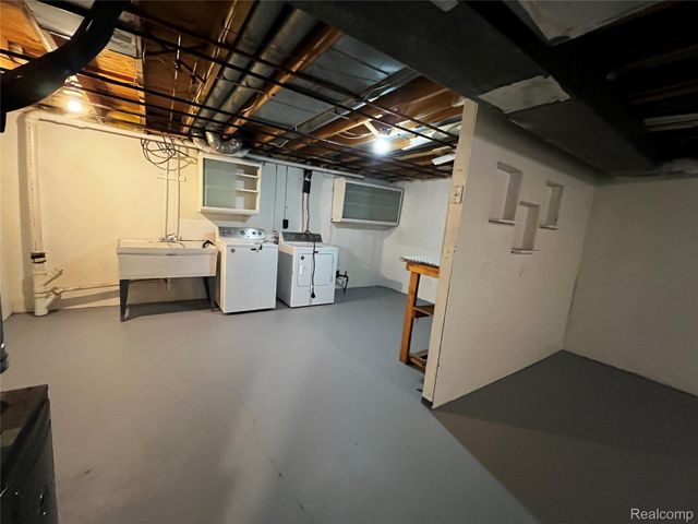 25899 New Forest Court Court, Chesterfield Township, MI 48051