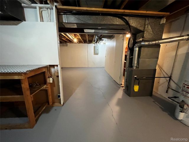 25899 New Forest Court Court, Chesterfield Township, MI 48051