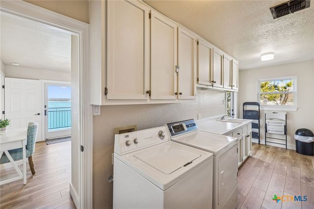 1335 Larson Drive, Canyon Lake, TX 78133