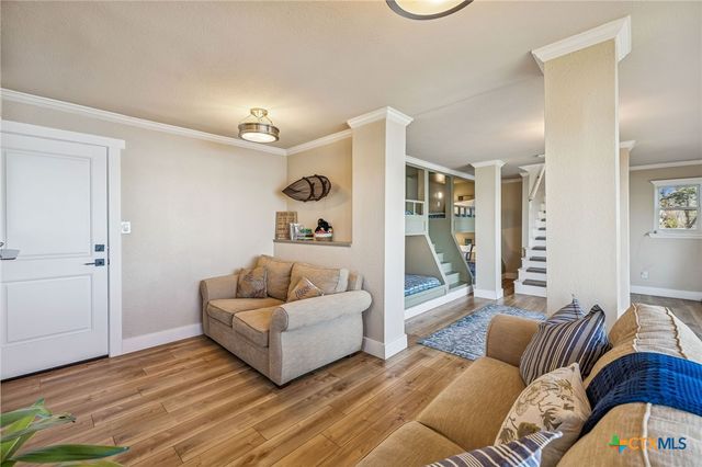 1335 Larson Drive, Canyon Lake, TX 78133