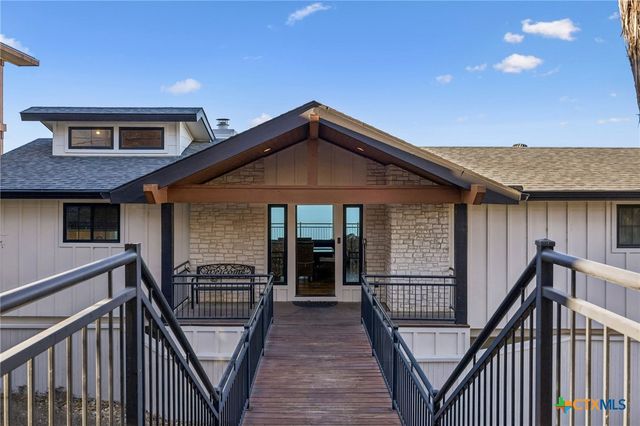 1335 Larson Drive, Canyon Lake, TX 78133