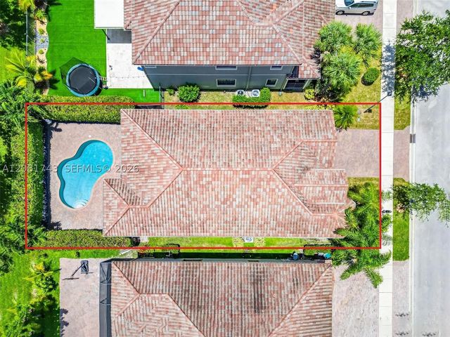 11174 NW 72nd Pl, Parkland, FL 33076