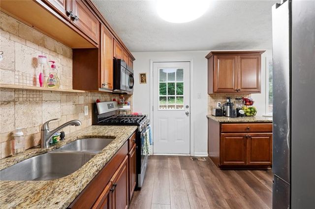 3775 Somerset Drive SW, Marietta, GA 30064