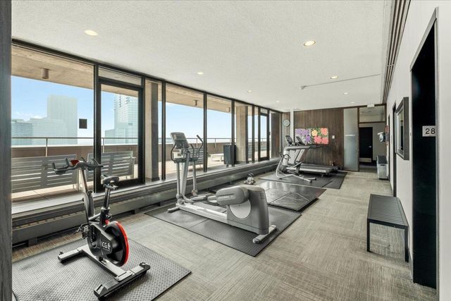 15 S 1st Street A414, Minneapolis, MN 55401