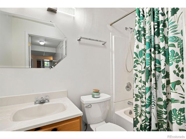 1618 N County Road 23h, Loveland, CO 80537