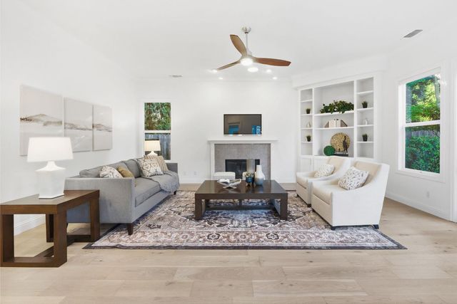 3309 La Playa Dr, Davis, CA 95618