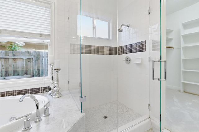 3309 La Playa Dr, Davis, CA 95618