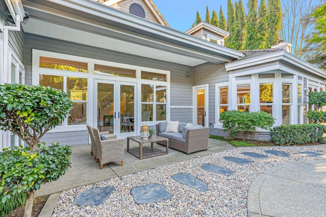 3309 La Playa Dr, Davis, CA 95618