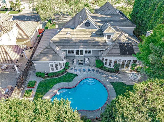 3309 La Playa Dr, Davis, CA 95618